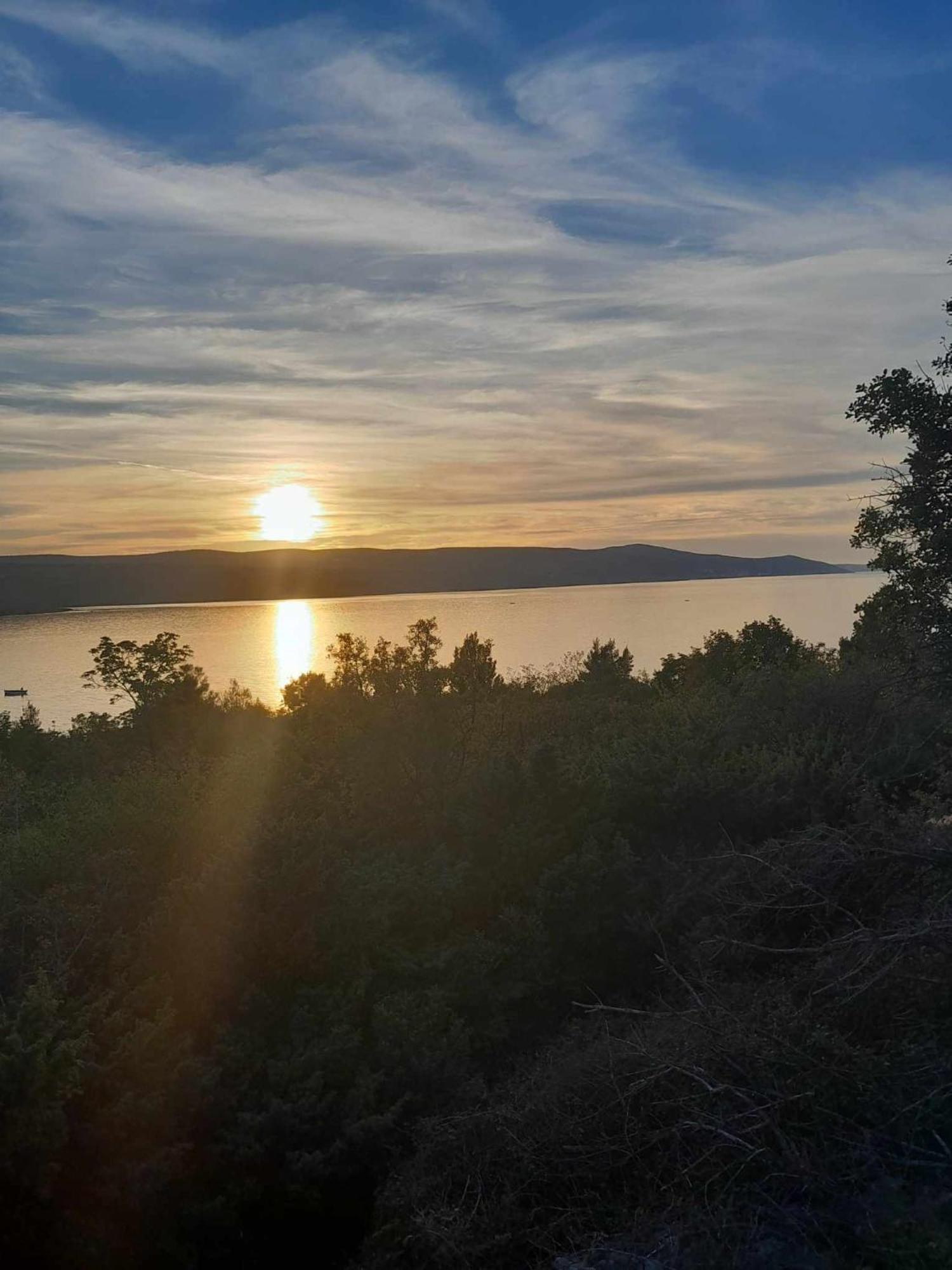 Apartman Larus Starigrad Paklenica Exterior foto