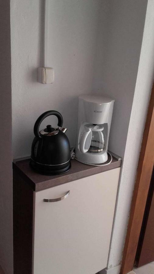 Apartman Larus Starigrad Paklenica Exterior foto